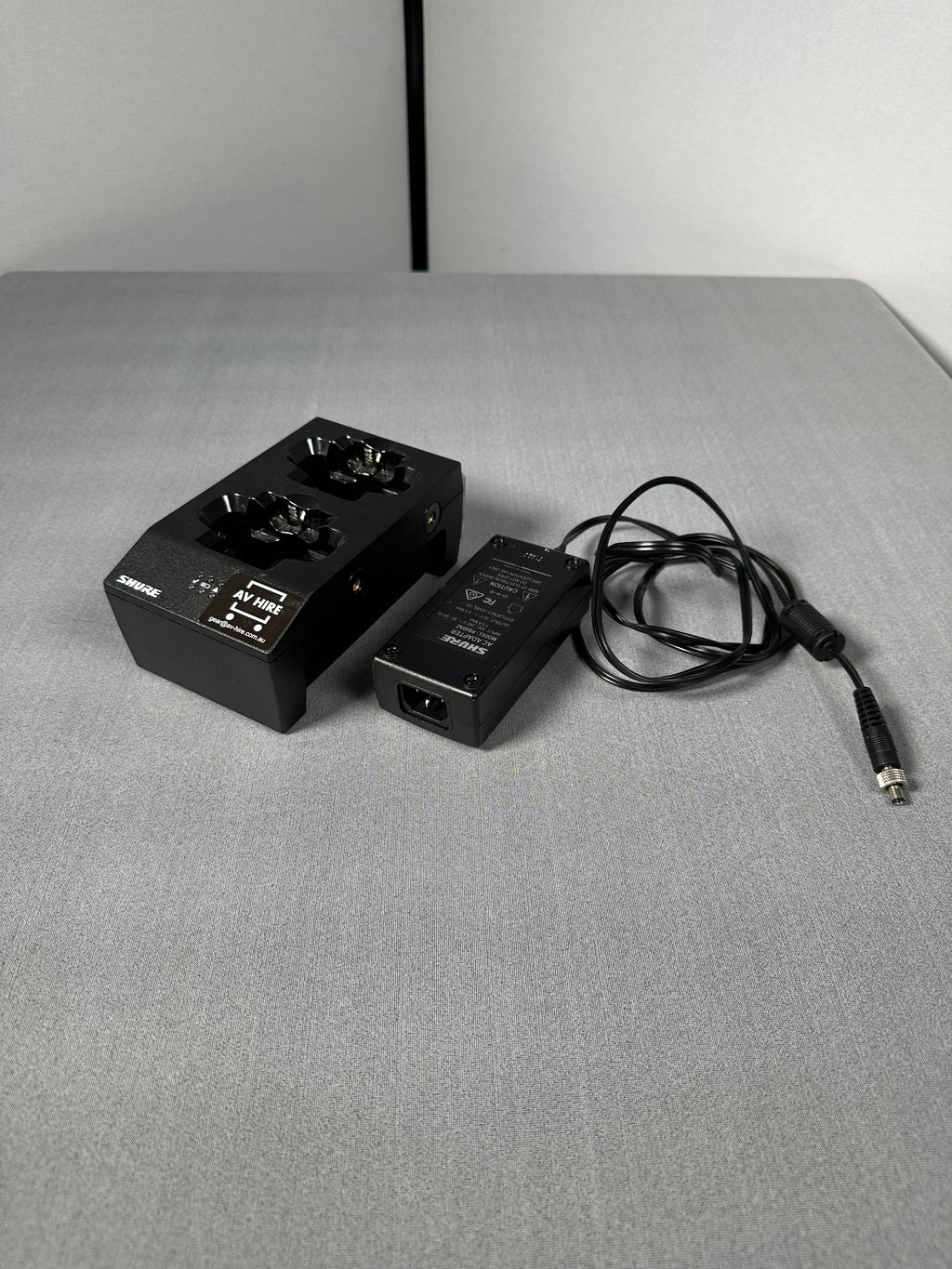 Shure SBC200 Dual Slot Radio Mic  / Battery Charger with PS60 Power Supply