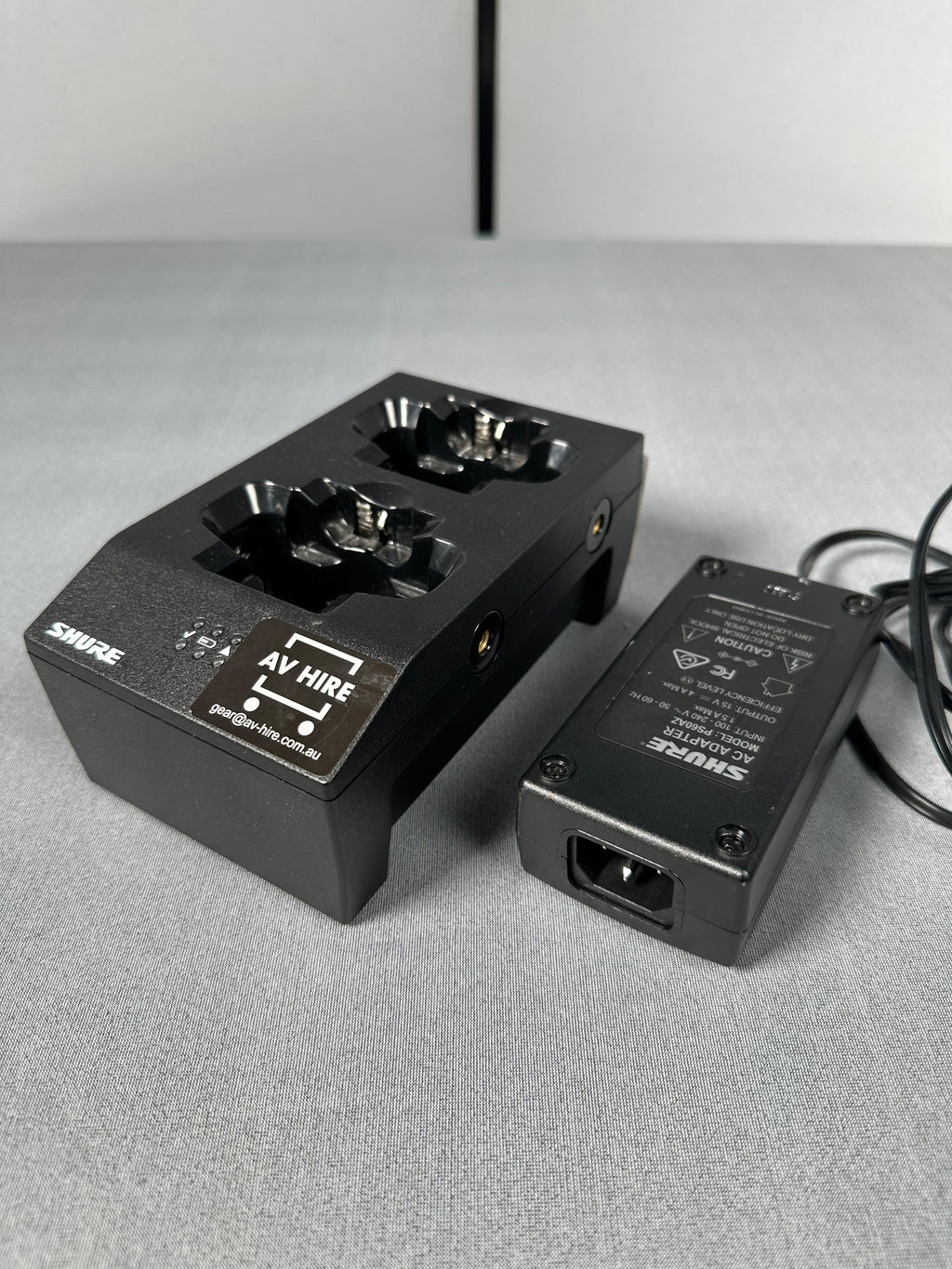 Shure SBC200 Dual Slot Radio Mic  / Battery Charger with PS60 Power Supply