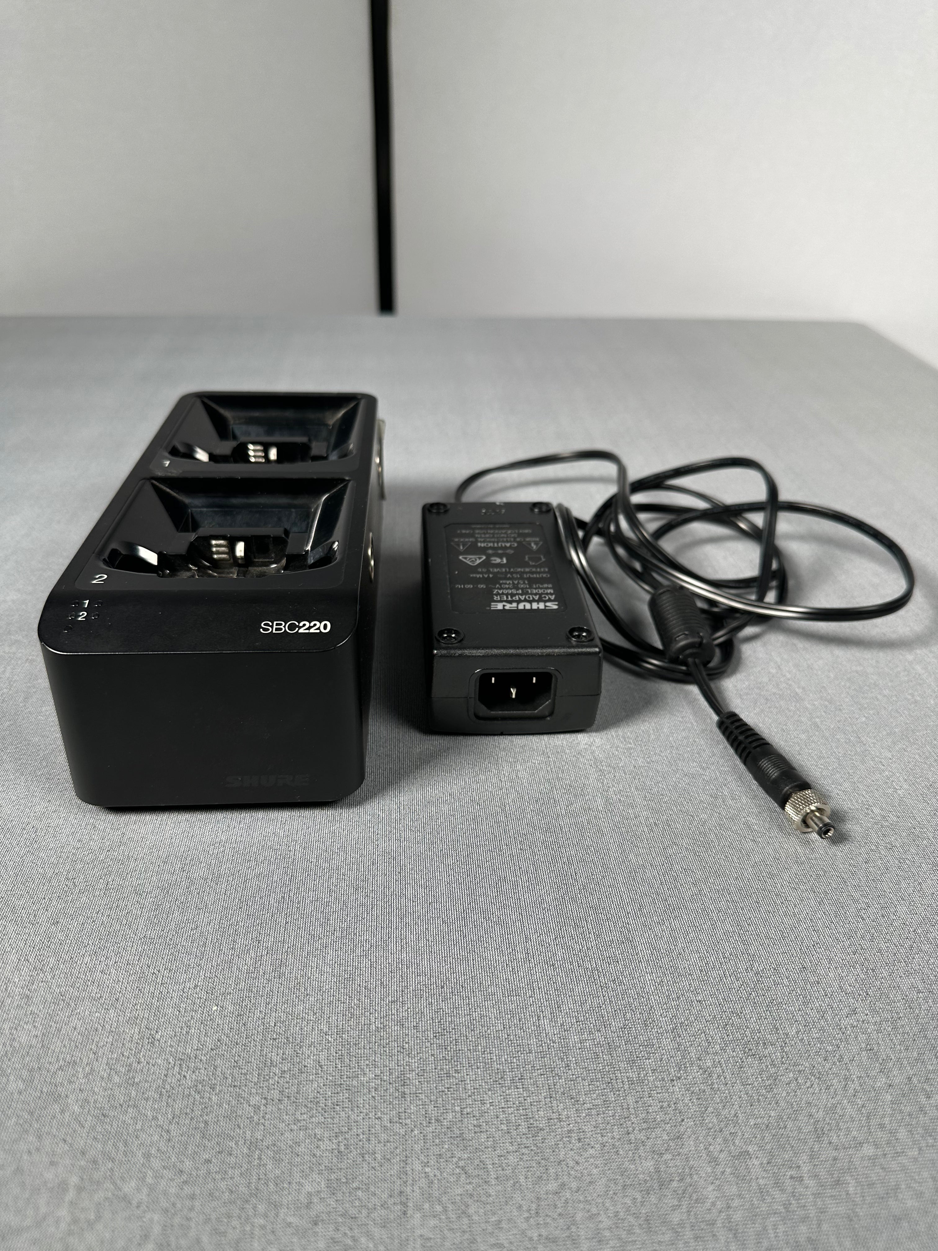 Shure SBC220 Networked Dual Slot Radio Mic  / Battery Charger with PS60 Power Supply
