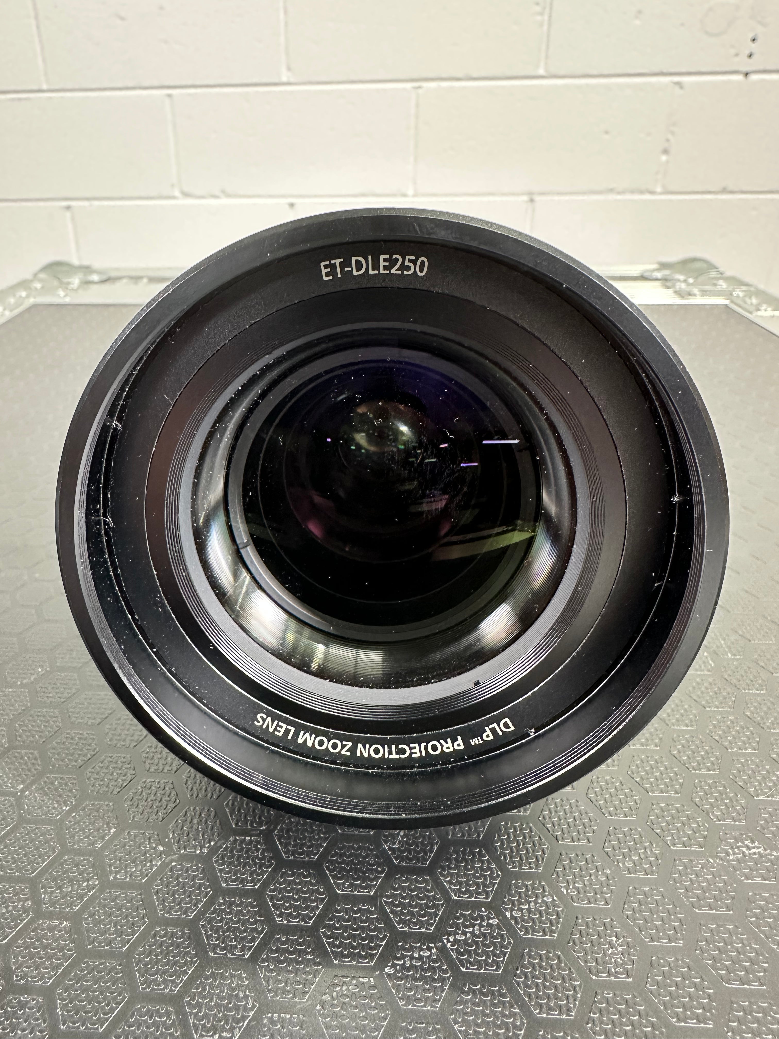 Panasonic ET-DLE250 Medium throw zoon lens