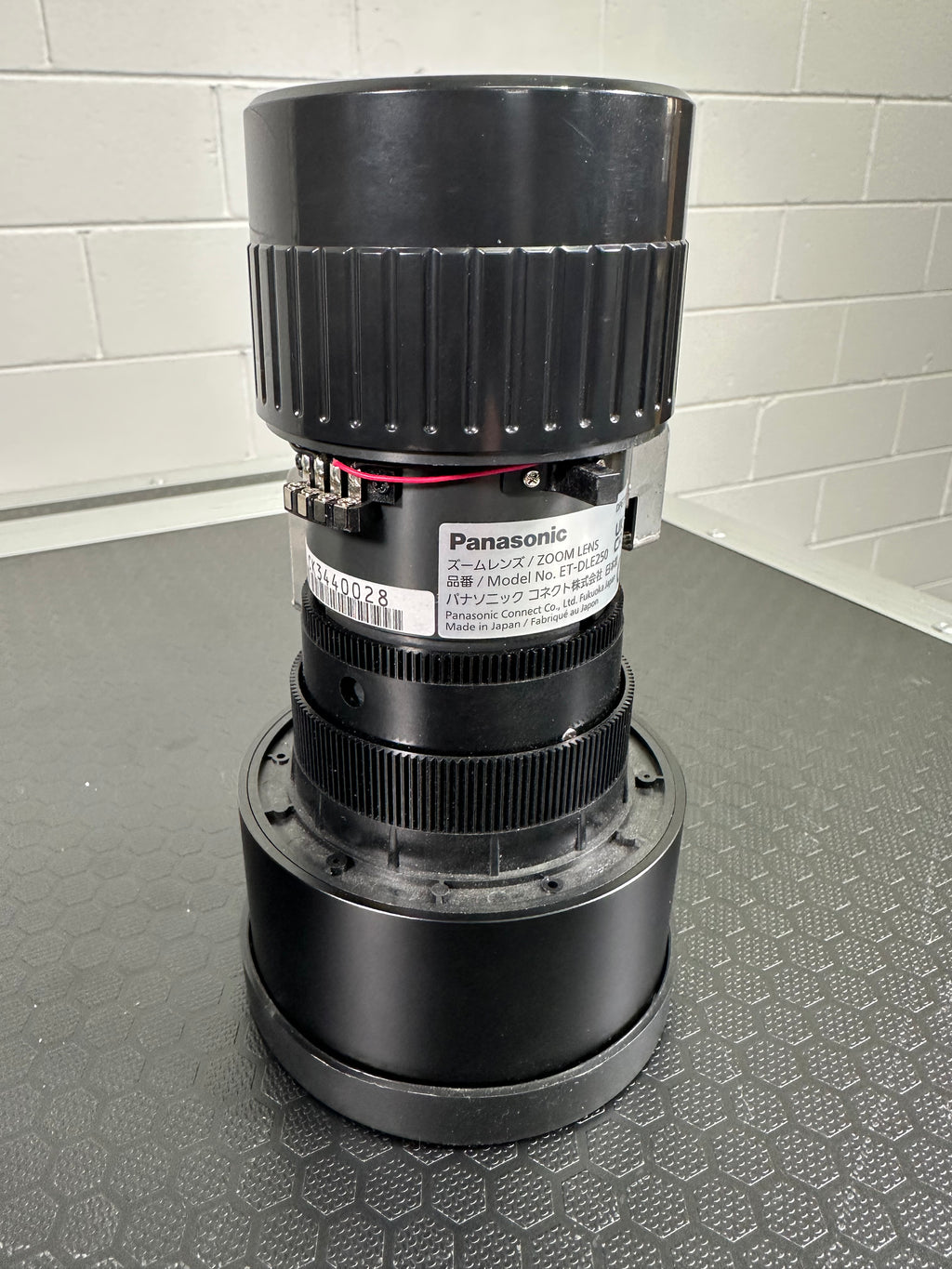 Panasonic ET-DLE250 Medium throw zoon lens