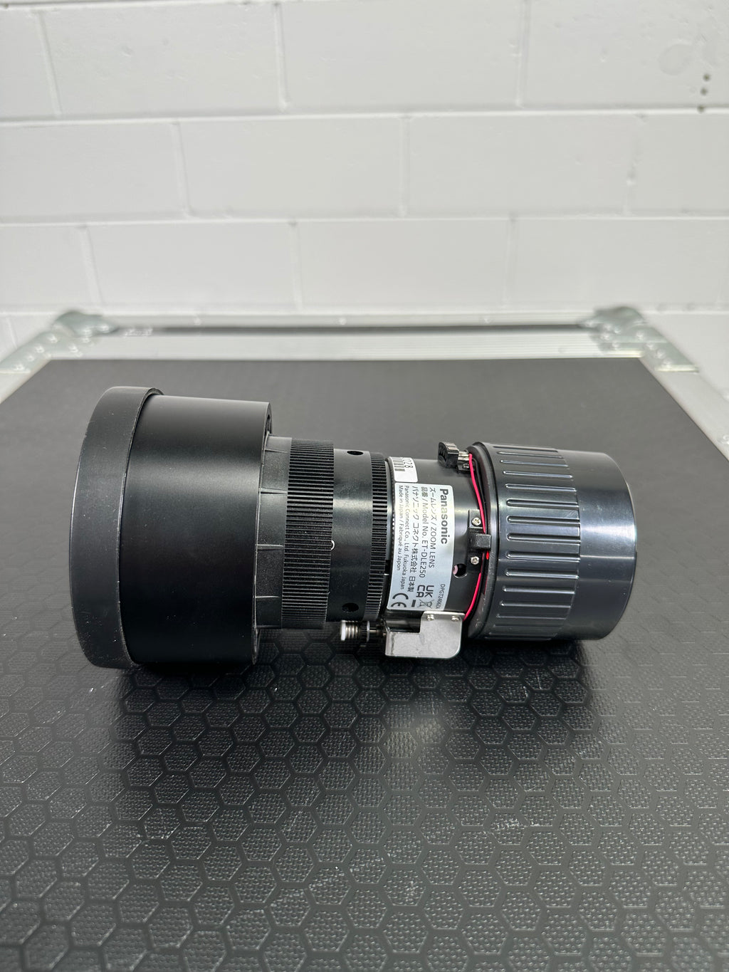 Panasonic ET-DLE250 Medium throw zoon lens