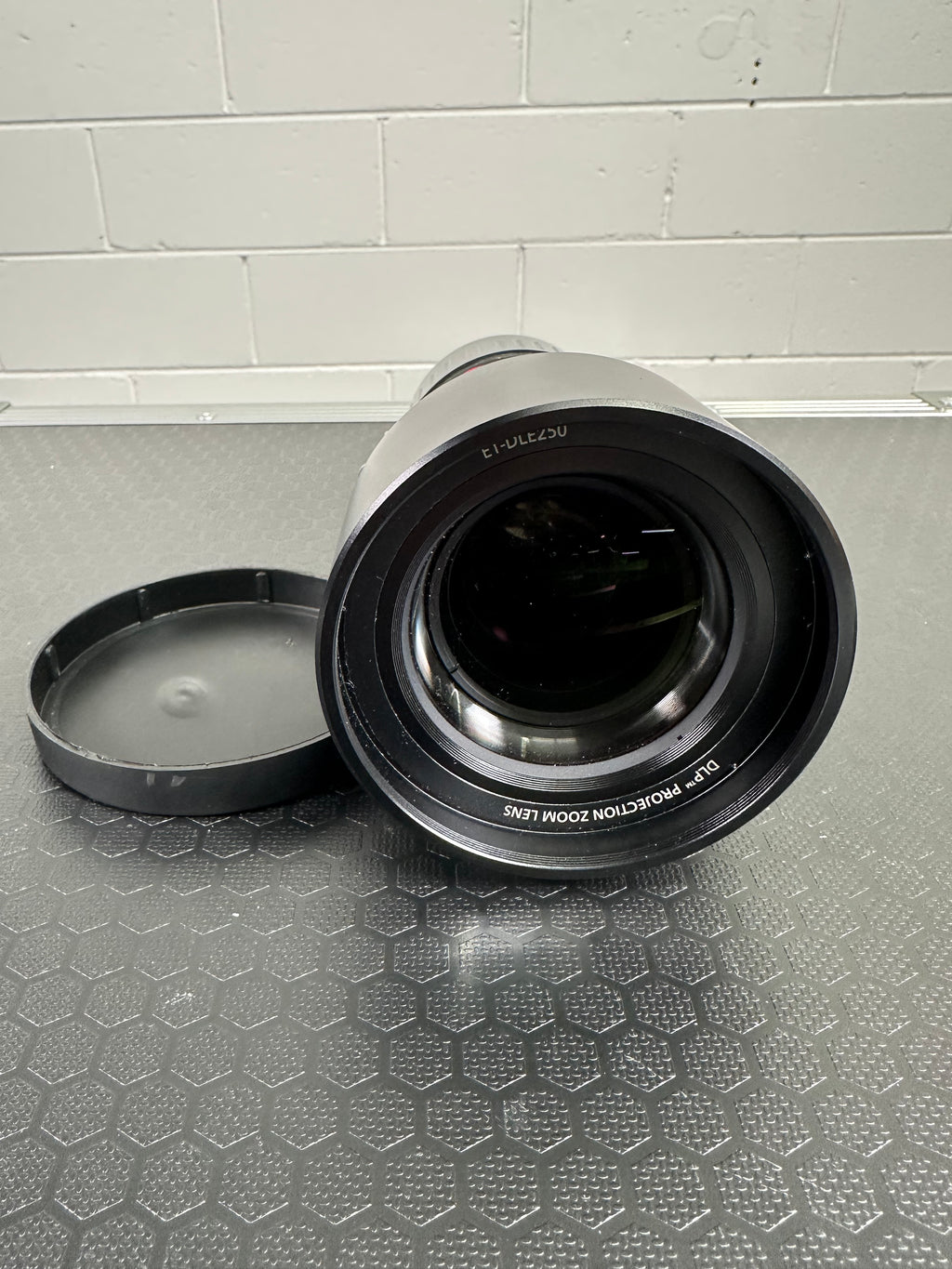 Panasonic ET-DLE250 Medium throw zoon lens