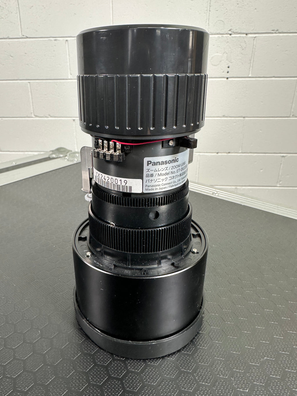 Panasonic ET-DLE350 Medium throw zoon lens