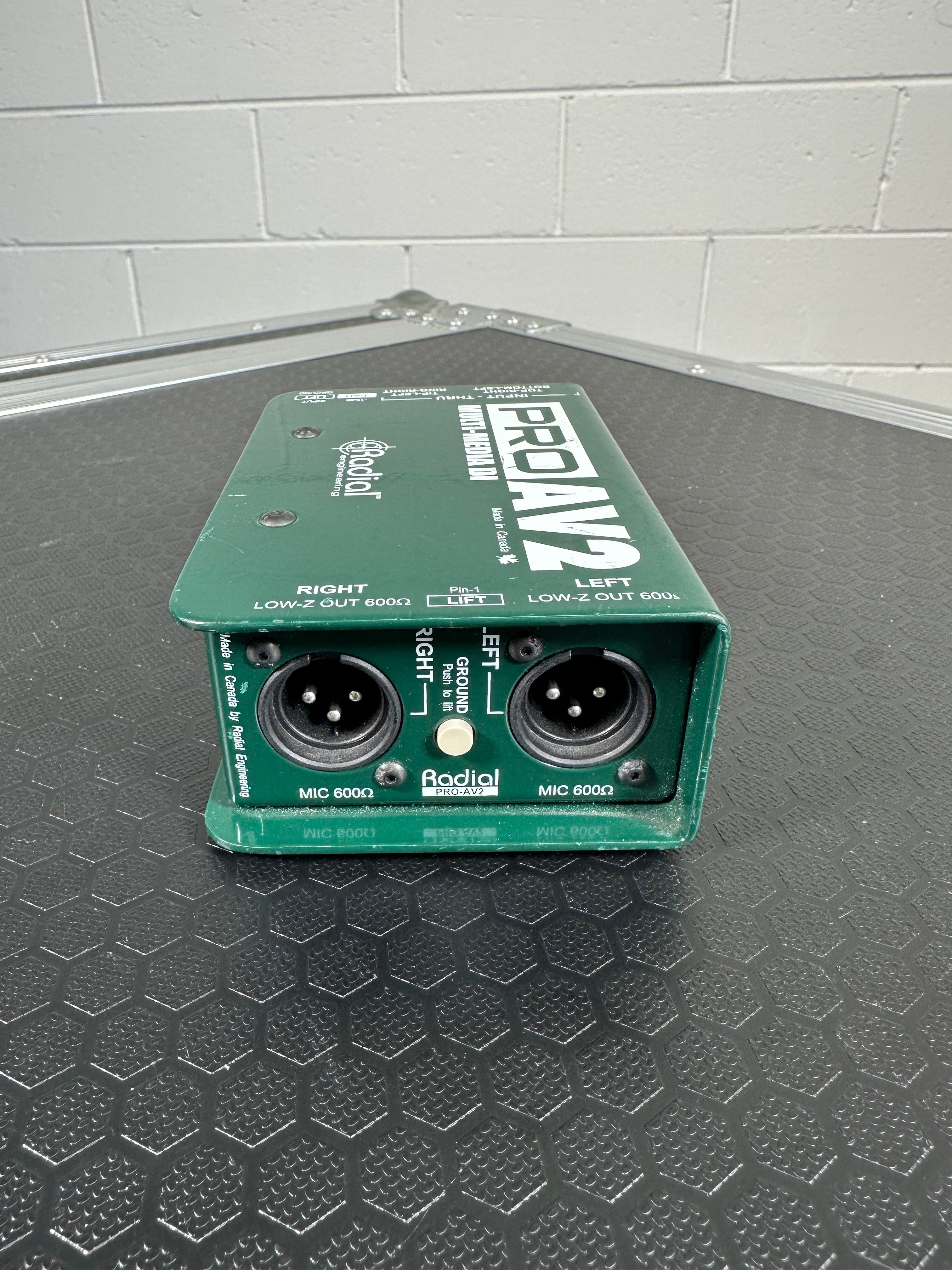 Radial PROAV2 Passive Stereo Multimedia DI Box