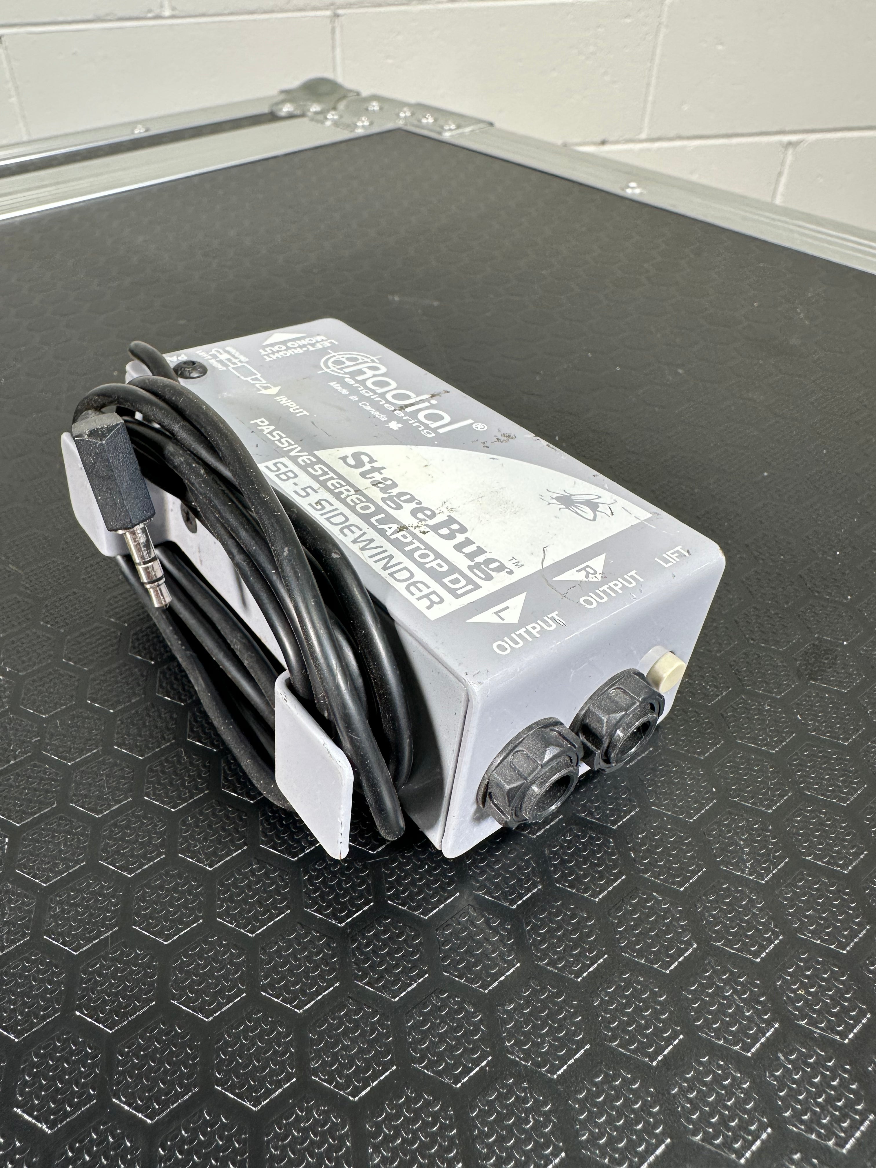 Radial SB-5 Passive Stereo Laptop DI Box