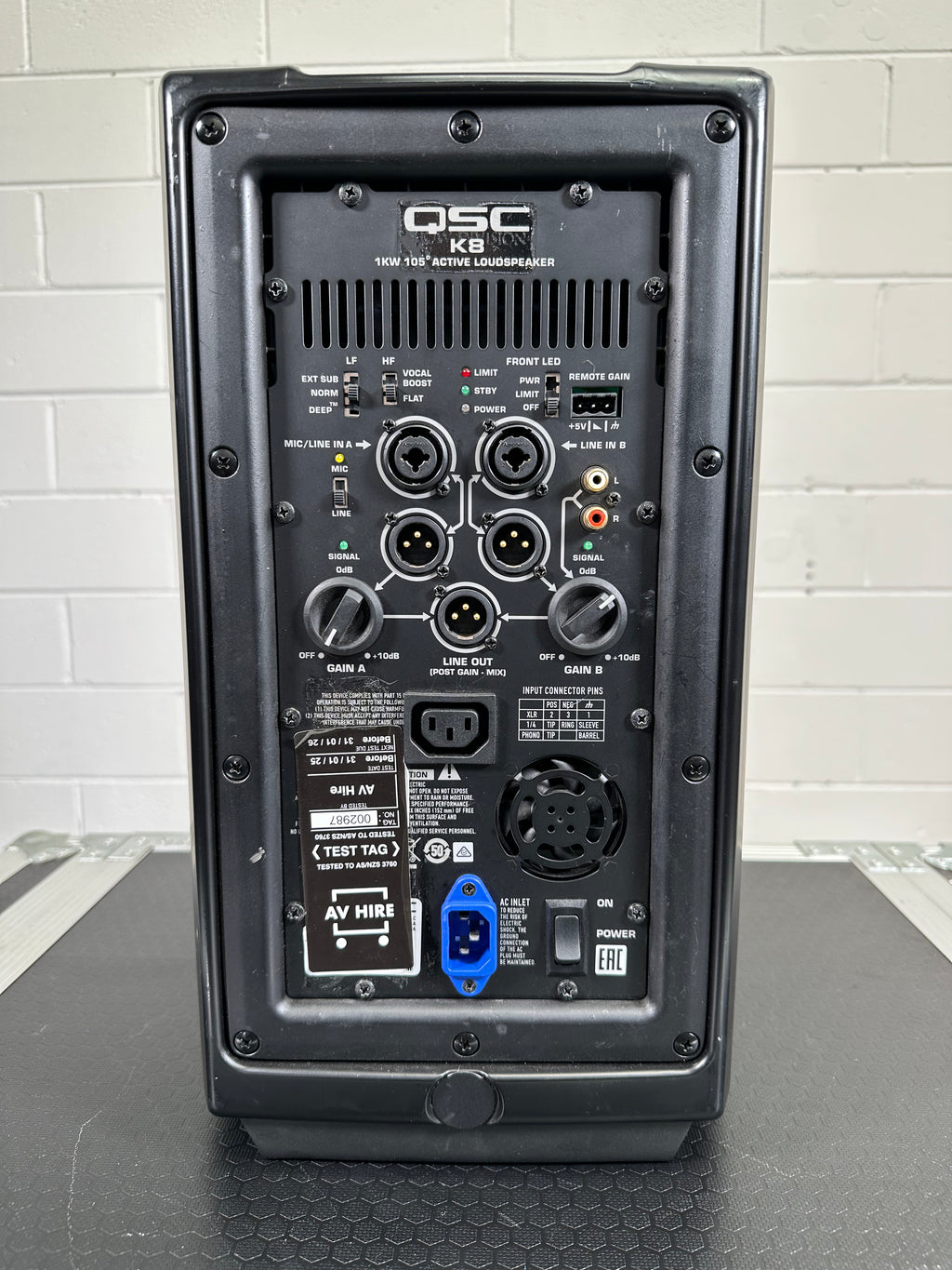 QSC K8 Powered Speaker