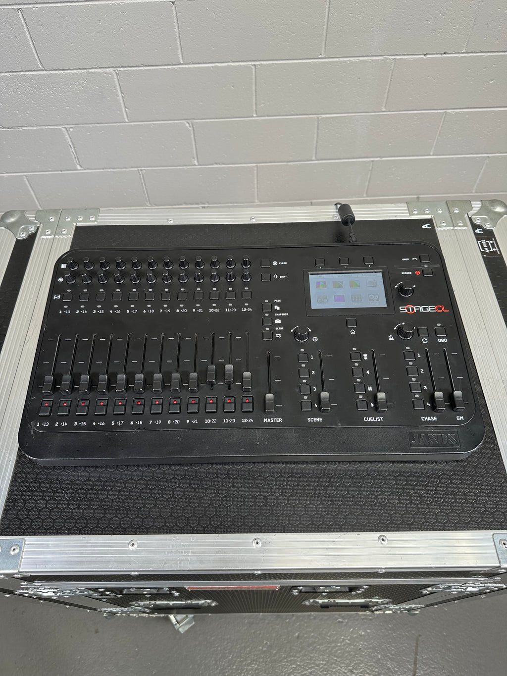 JANDS Stage CL Lighting Console