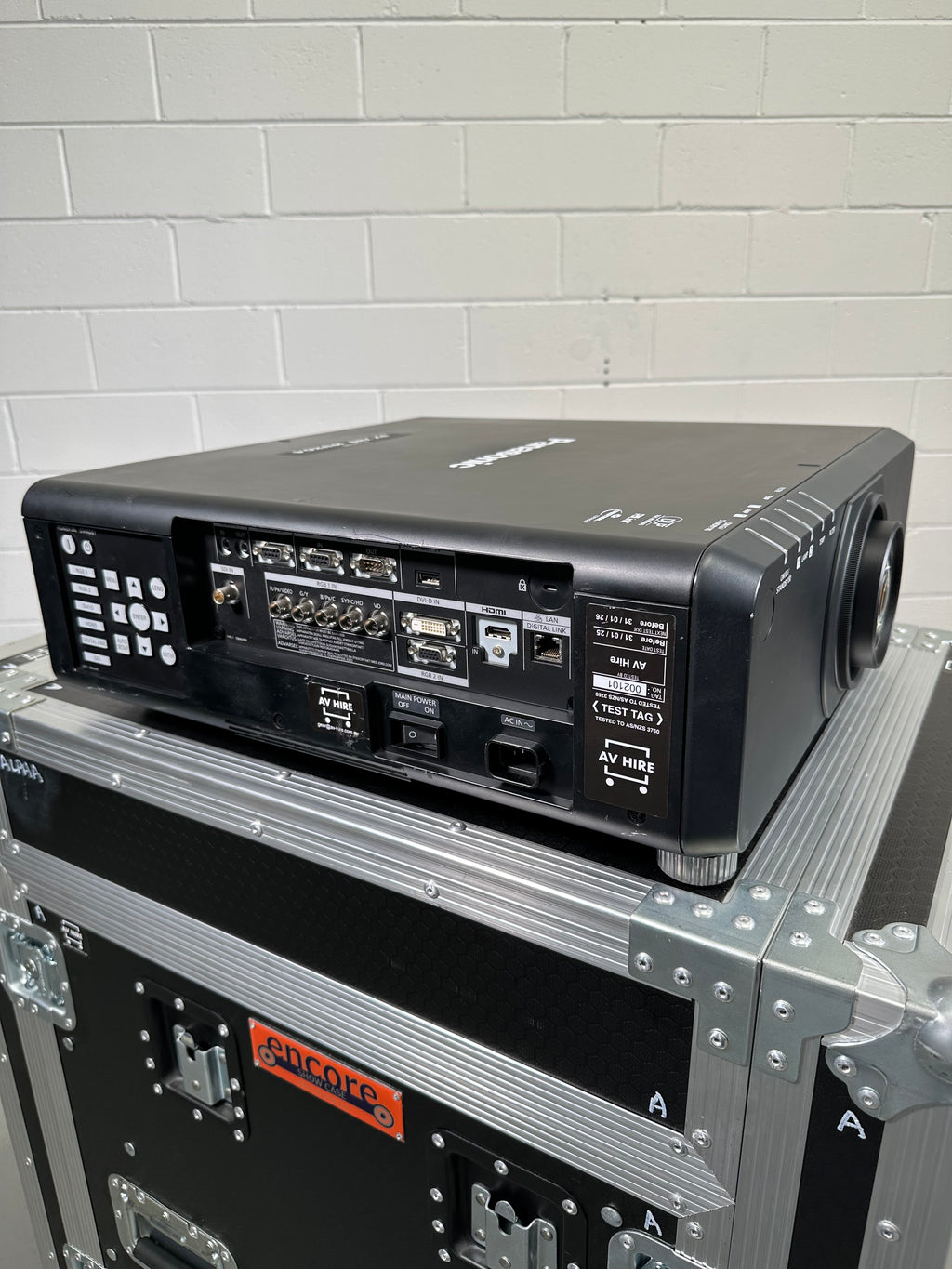 Panasonic PT-DZ780 DLP 7K Projector