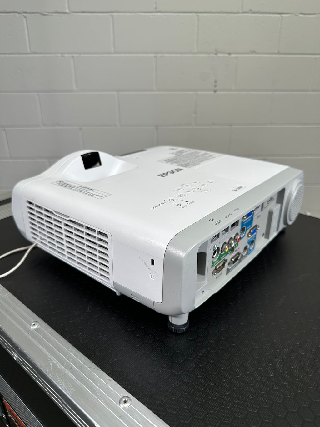 Epson EB-535W Ultra Short Throw 3 Chip LCD 3.4K Projector